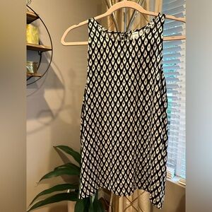 Old Navy Black and White Tank